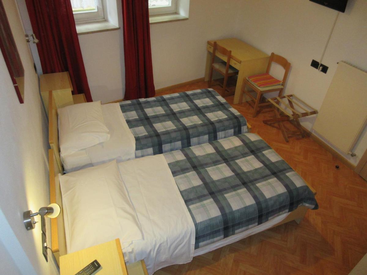 Albergo Lucia Tesero Exterior foto